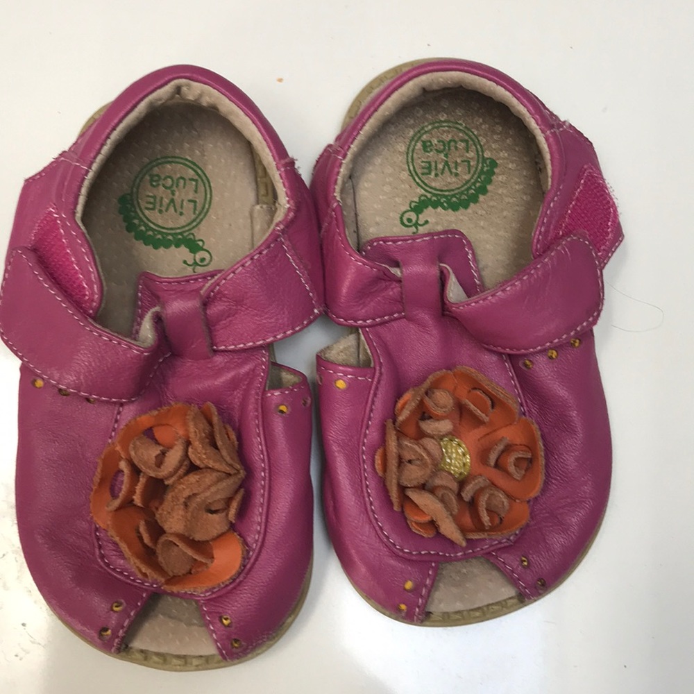 Livie & Luca sz 7 sandals - great shape! High end